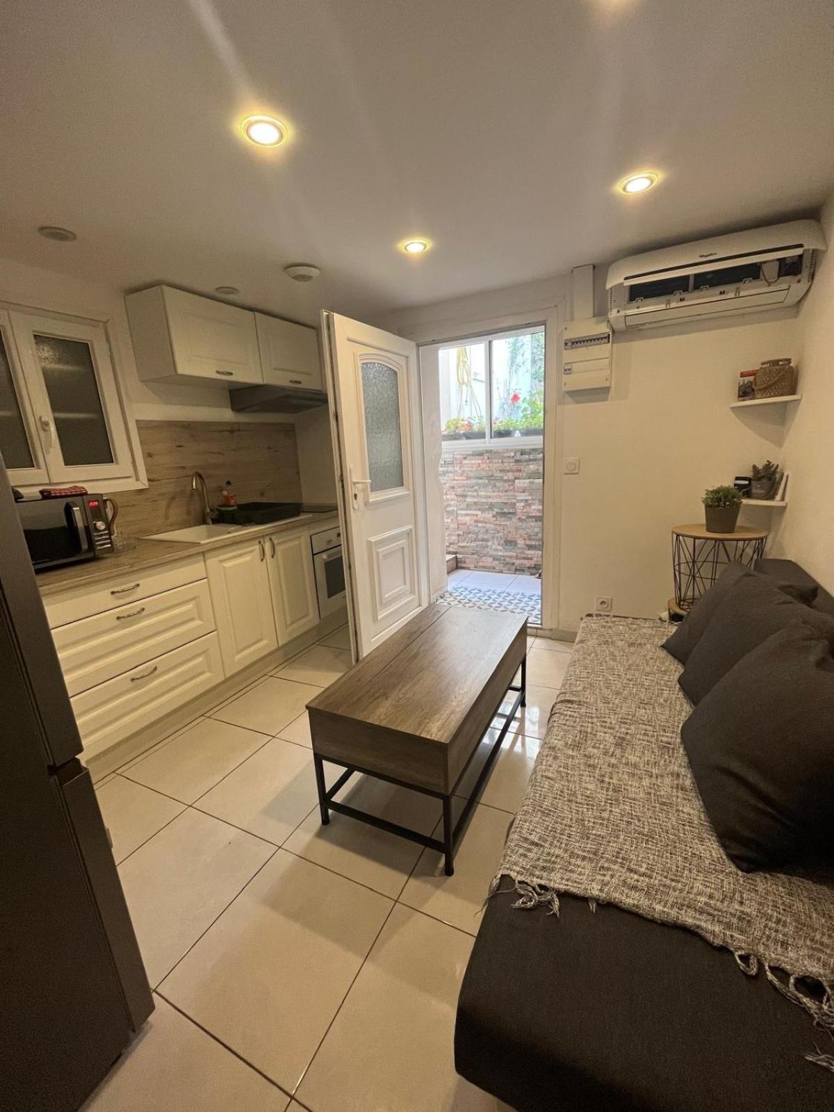 Jolie Appartement Nice Proche Mer Et Aeroport Une Chambre Plus Salon Avec Cuisine Eksteriør billede